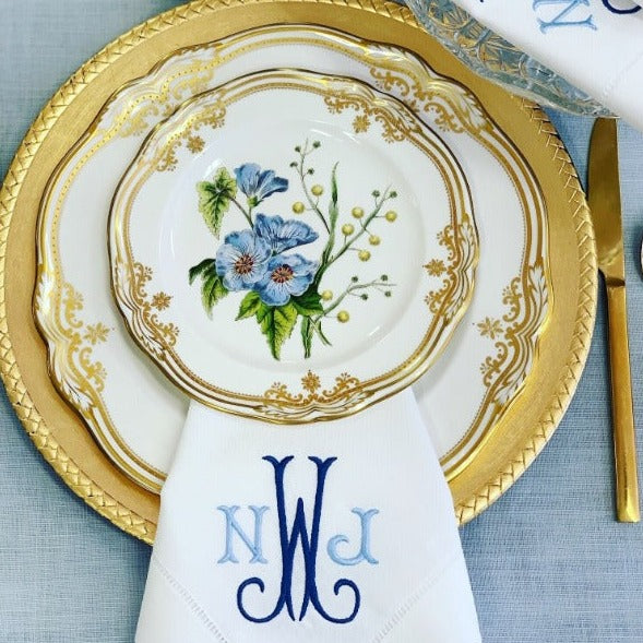 Signature Monogrammed White Linen Napkins (4)