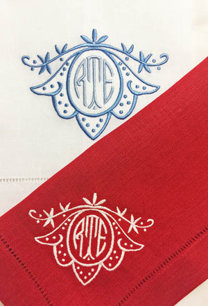 Lily Monogrammed Colour Napkins, Placemats & Cocktail Napkins