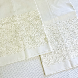 Sale- Ivory Trousseau Lace Pillowcases