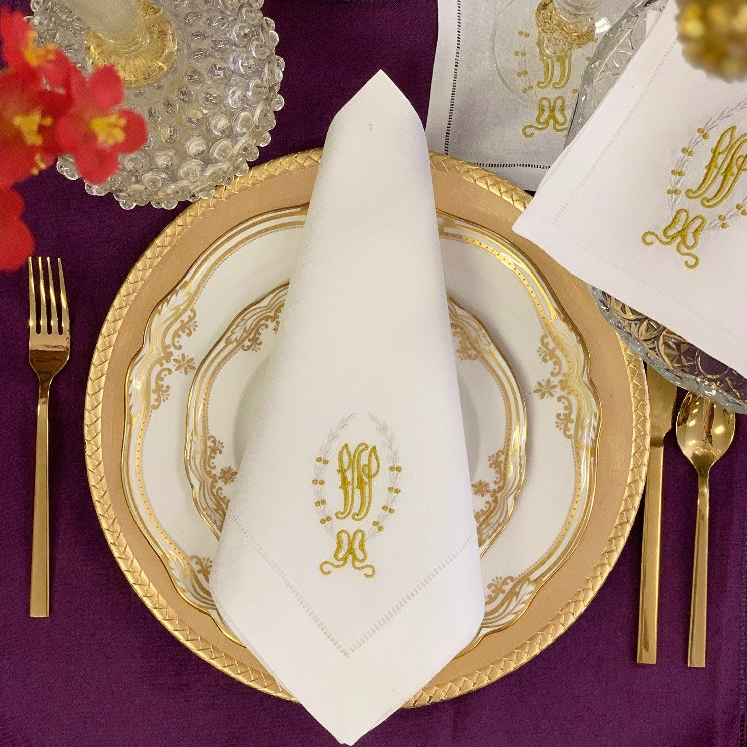 Table Monogrames Christmas Monogrammed Table Linens-Napkins-Placemats-Monogrammed Table ...