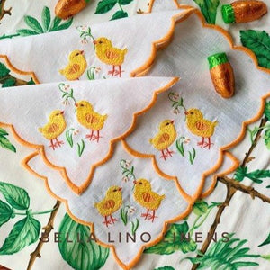 Easter Chicks Scallop Linen Cocktail Napkins